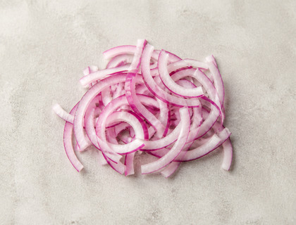 Red onion, thinly sliced