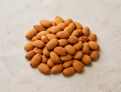 Almonds (raw, unsalted)