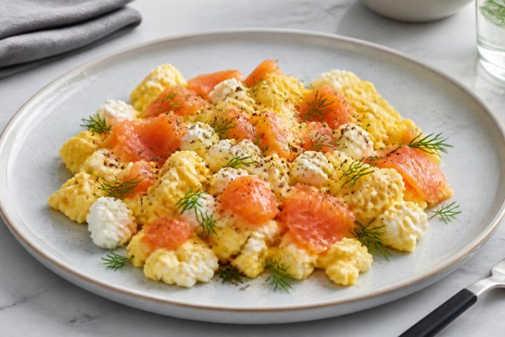 Savory Cottage Cheese & Smoked Salmon Scramble