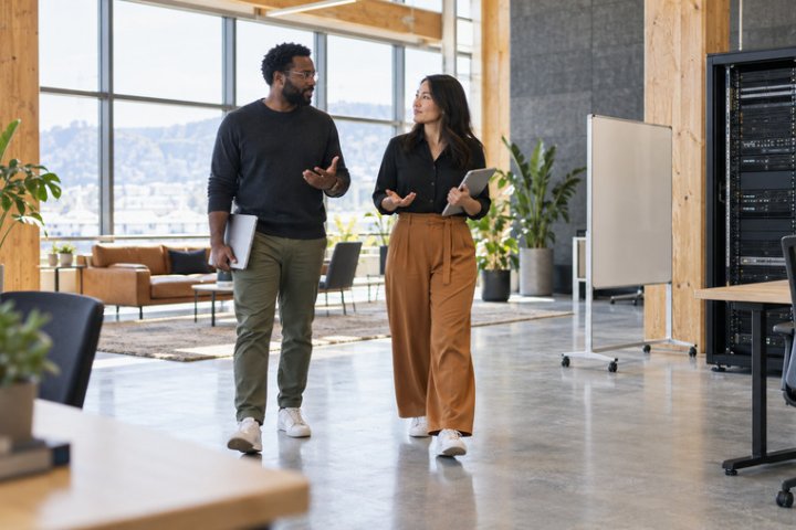 Shipping Sustainable Software: The Leader's Guide to Remote Team Ownership